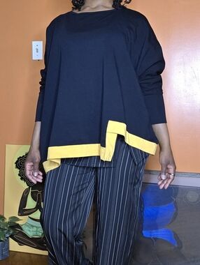 Bar By Melis Kozan Assymetric Top Sz: Small